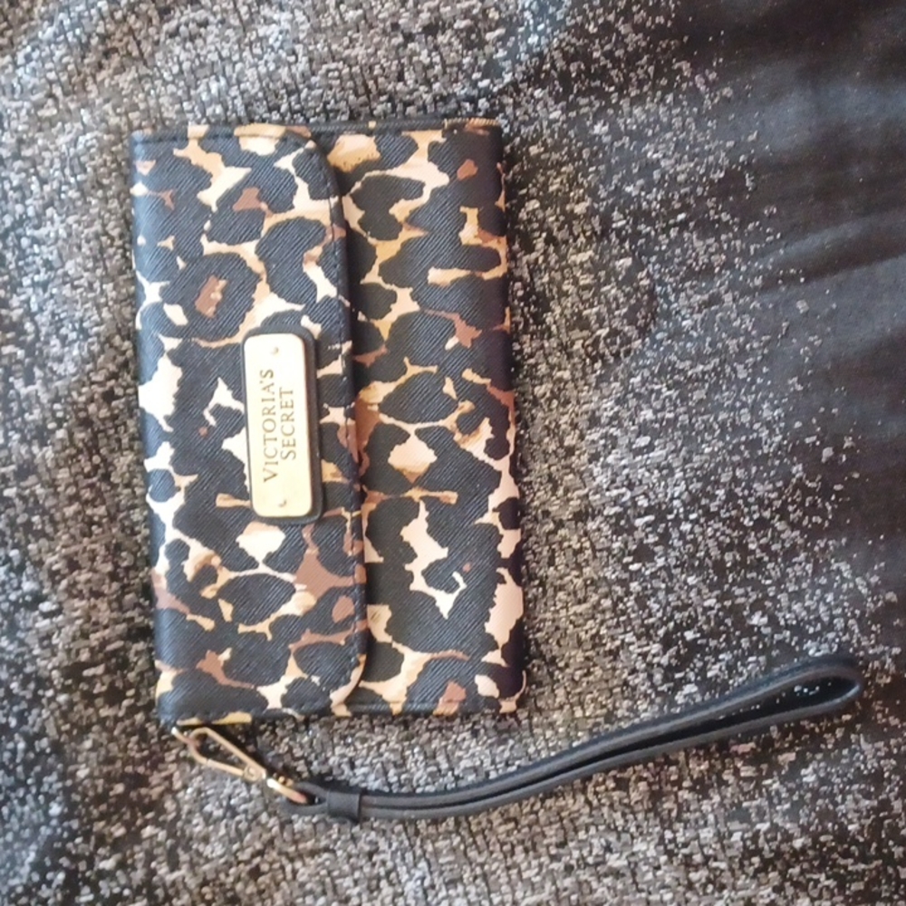 Victoria secret cheetah wallet